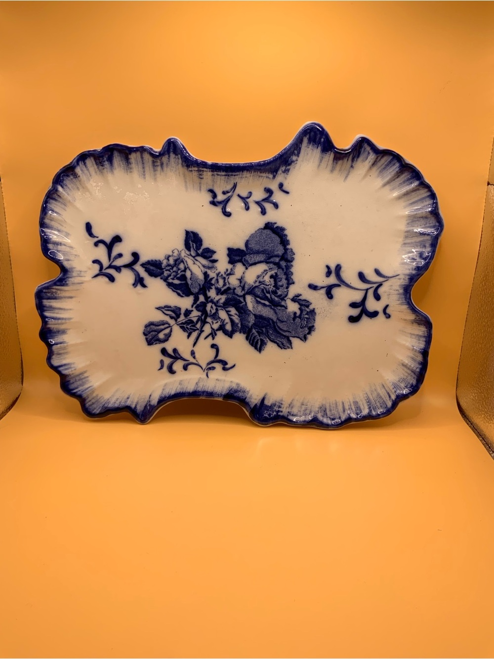 Staffordshire Blue Flow Serving Platter (PL-002)
